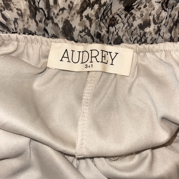 Audrey 3+1 Python Snake Print Romper - Picture 4 of 5